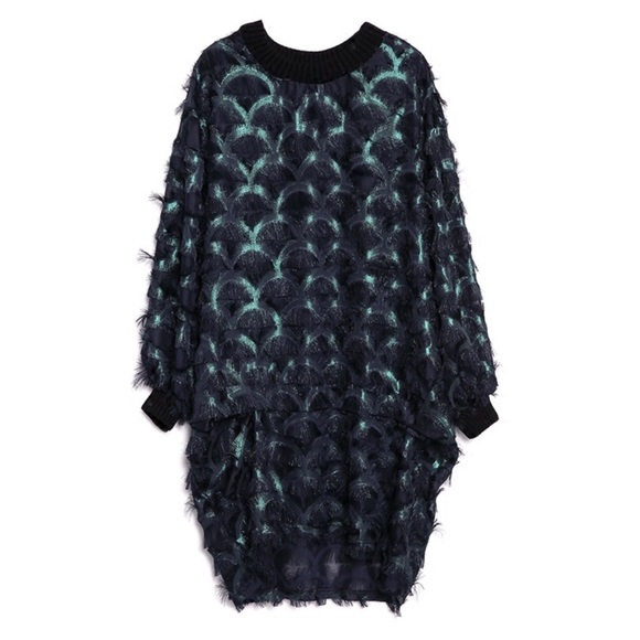 Iridescent Eyelash Peacock Oversize Tunic Top - Picture 6 of 8